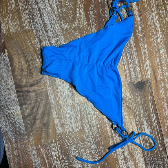 Body Glove triangle bikini - Picture 5 of 6